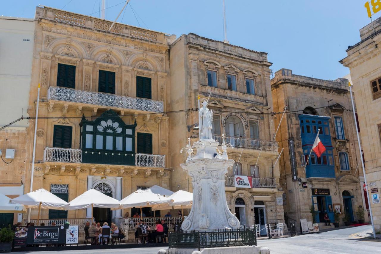 Vittoriosa' Seafront 2 Bed Highly Furnished Apartment Екстер'єр фото