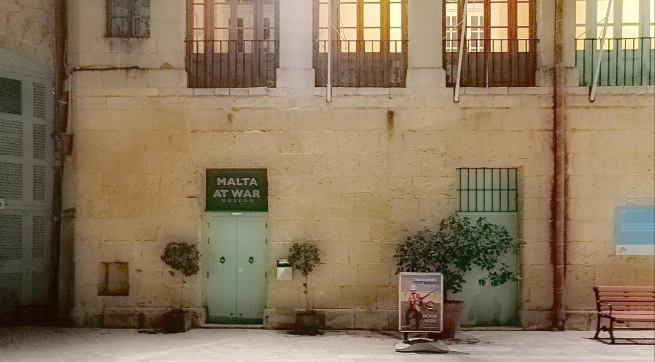 Vittoriosa' Seafront 2 Bed Highly Furnished Apartment Екстер'єр фото